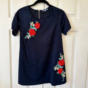 Truly Me by Sara Sara Girls Navy Faux Suede Floral Embroidered Size 10